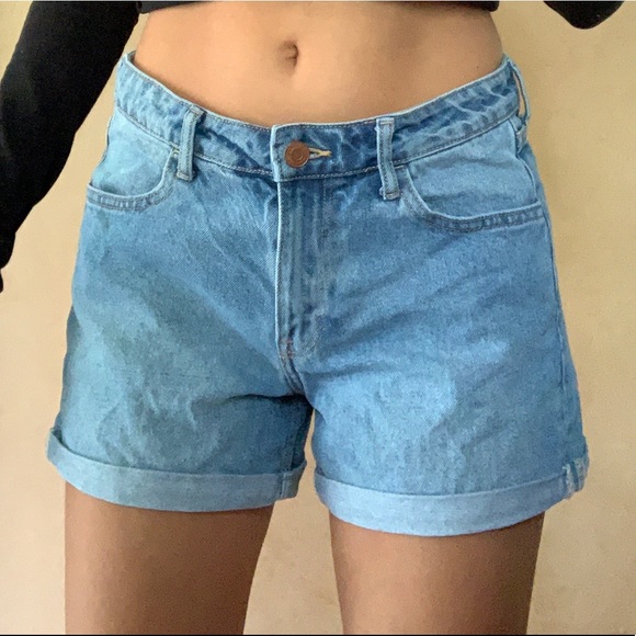 Jean shorts - Picture 3 of 4